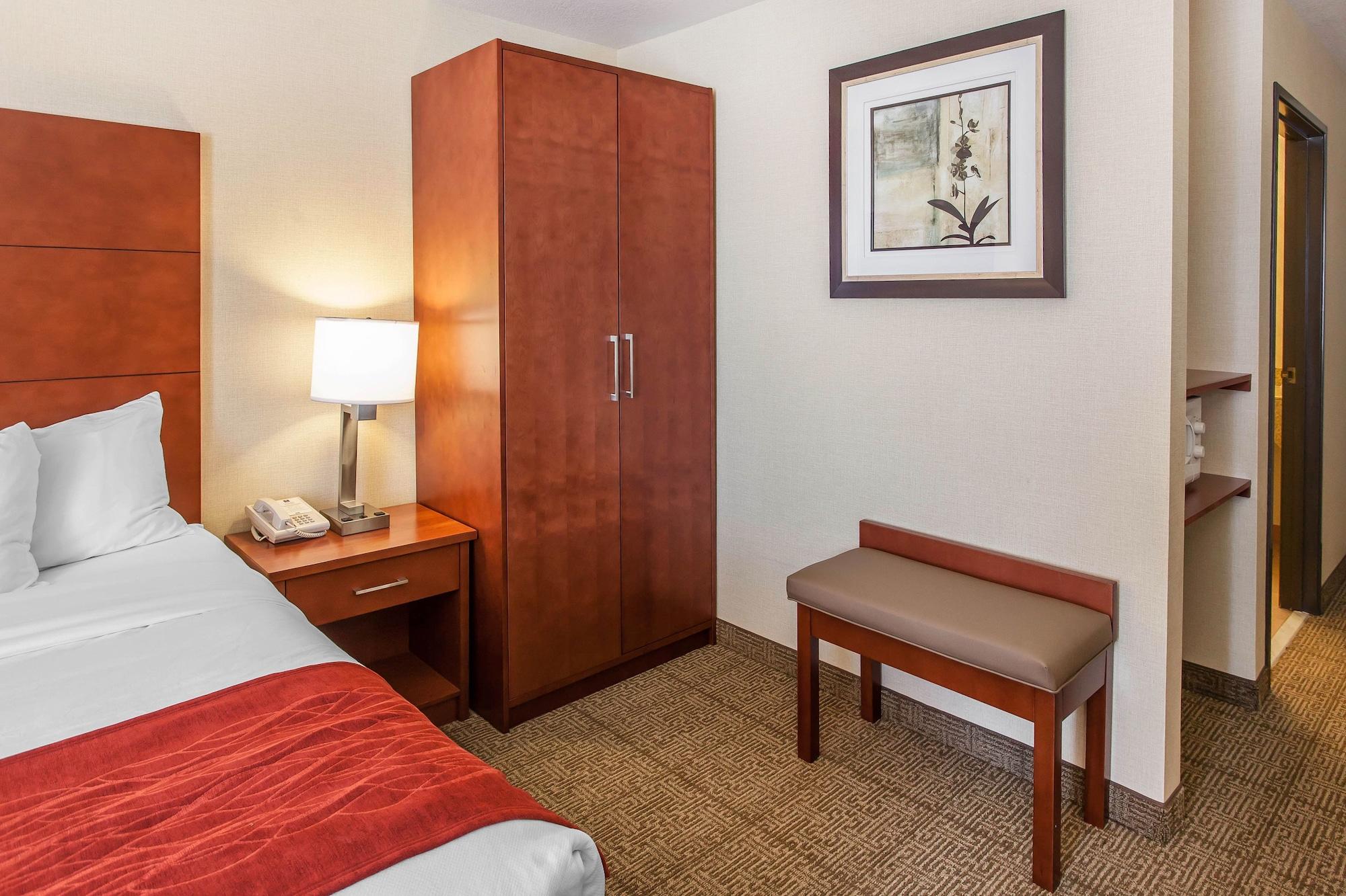 Comfort Inn & Suites Near Fallon Naval Air Station Bagian luar foto