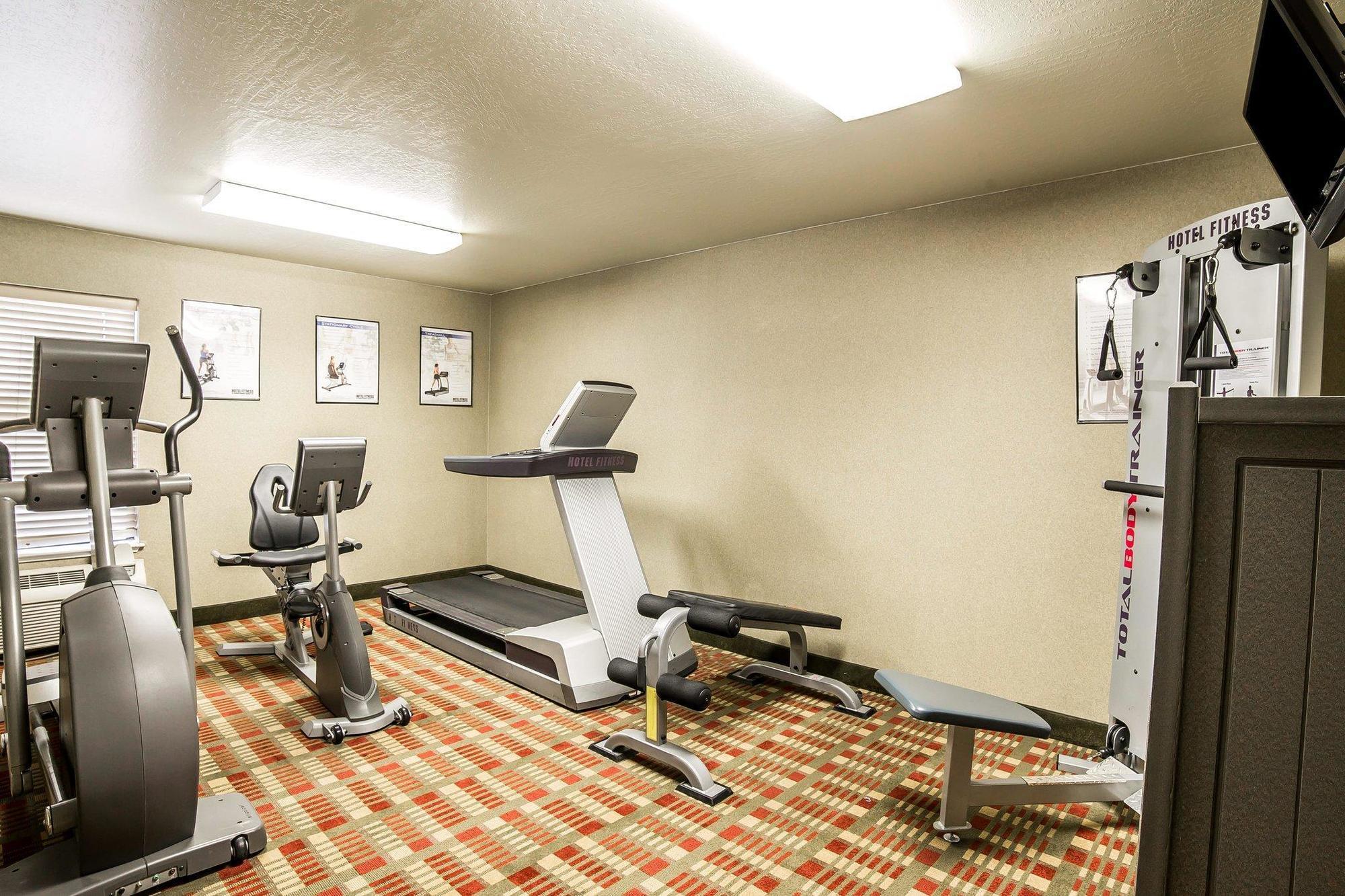 Comfort Inn & Suites Near Fallon Naval Air Station Bagian luar foto