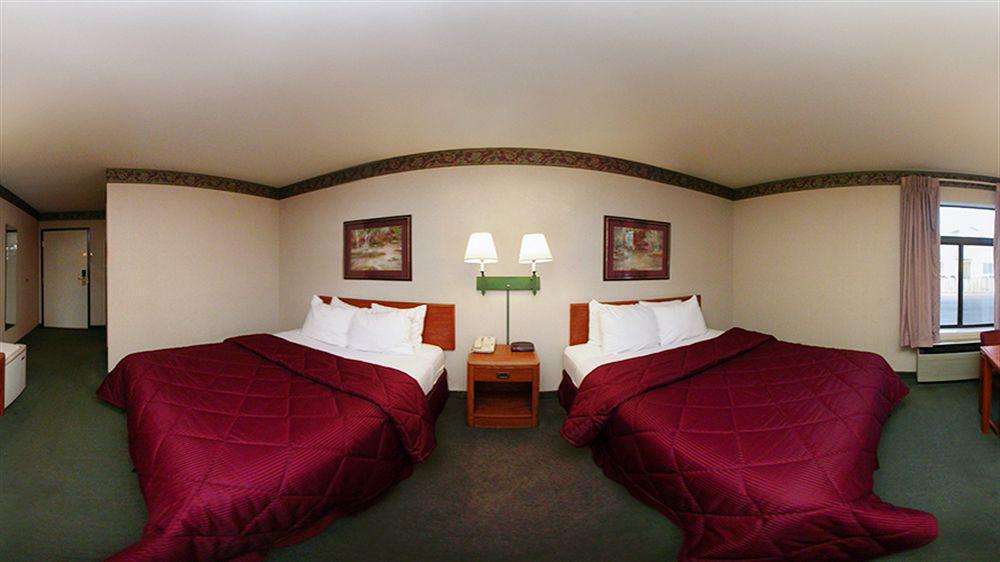 Comfort Inn & Suites Near Fallon Naval Air Station Bagian luar foto